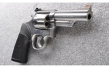 Smith & Wesson ~ Model 66-2 ~ .357 Mag/.38 Spl - 3 of 3