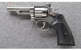 Smith & Wesson ~ Model 66-2 ~ .357 Mag - 2 of 3