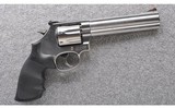 Smith & Wesson ~ Model 686-6 Plus ~ .357 Mag - 1 of 3