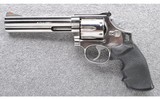 Smith & Wesson ~ 686-1 ~ .357 Mag - 2 of 3