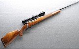 Weatherby ~ Mark V deluxe ~ .300 WBY MAG - 1 of 10