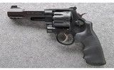 Smith & Wesson ~ M&P R8 Performance Center ~ .357 Mag or .38 Spl - 2 of 5