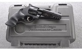Smith & Wesson ~ M&P R8 Performance Center ~ .357 Mag or .38 Spl - 5 of 5