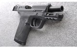 Smith & Wesson ~ M&P 9 Shield M2.0 ~ 9 mm - 3 of 3