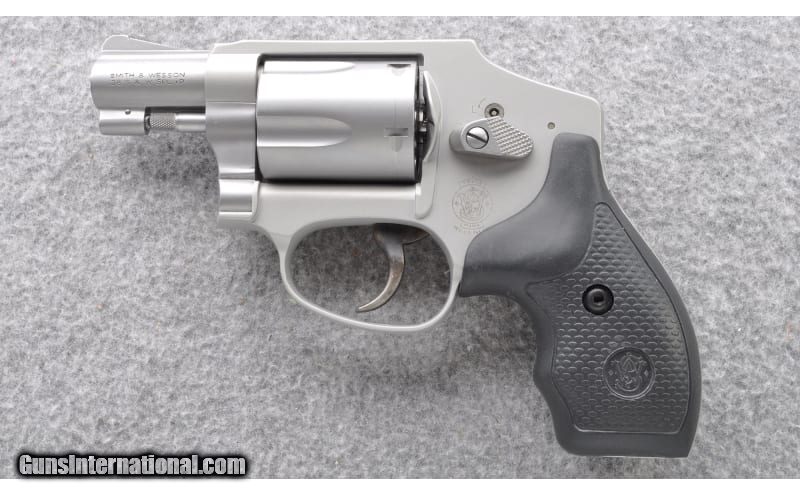 Smith & Wesson ~ 642-2 Airweight ~ .38 Spl +P