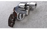 Smith & Wesson ~ Model 64-2 ~ .38 S&W Spl - 3 of 5