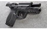 Smith & Wesson ~ M&P9 M2.0 ~ 9 mm - 3 of 3