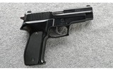 SIG Sauer ~ P226 ~ 9mm Luger - 1 of 3