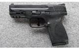 Smith & Wesson ~ M&P9 M2.0 ~ 9mm - 2 of 4