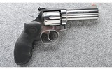 Smith & Wesson ~ 686 ~ .357 Mag - 1 of 3