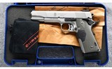 Smith & Wesson ~ SW1911 ~ .45 ACP - 4 of 4