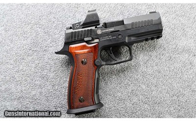 SIG Sauer ~ Custom Works P320 ~ 9mm