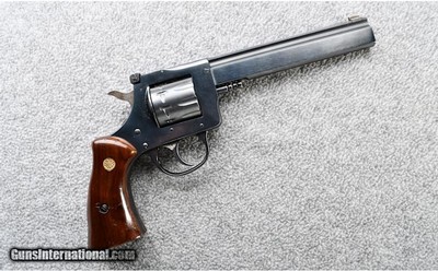 H&R ~ 903 ~ .22 LR