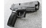 Springfield ~ XD-40 ~ .40 S&W - 2 of 4