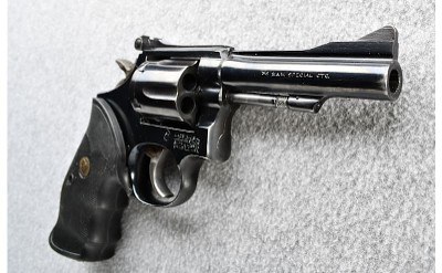 Smith & Wesson ~ 15-4 ~ .38 S&W SPCL