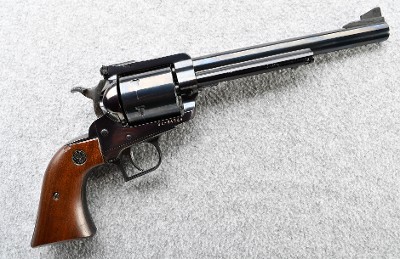 Ruger ~ New Model Super Blackhawk ~ 44 Magnum