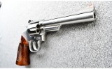 Smith & Wesson ~ 66-2 ~ .357 Magnum - 2 of 3