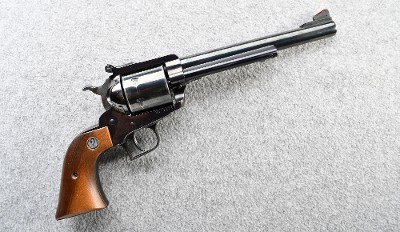 Ruger ~ New Model Super Blackhawk ~ .44 Magnum