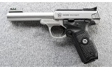 Smith & Wesson ~ SW22 Victory ~ .22 LR - 3 of 3