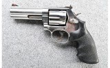 Smith & Wesson ~ 686-6 ~ .357 Magnum - 3 of 3