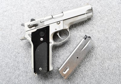 Smith & Wesson ~ 659 ~ 9mm