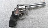 Smith & Wesson ~ 686-4 ~ .357 Magnum - 1 of 2