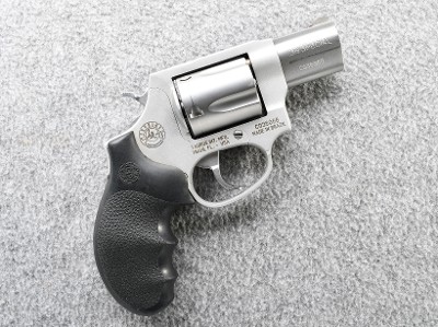 Taurus ~ 85 ~ .38 S&W