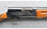 Browning ~ Light Twelve ~ 12 Ga - 3 of 9
