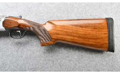 Beretta ~ S682 ~ 12 Gauge - Image 9 of 10