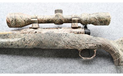 Savage ~ Axis ~ .22-250 Rem - Image 8 of 10