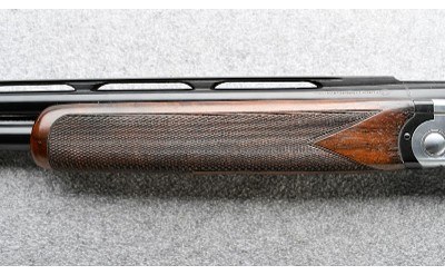 Beretta ~ S682 ~ 12 Gauge - Image 6 of 9