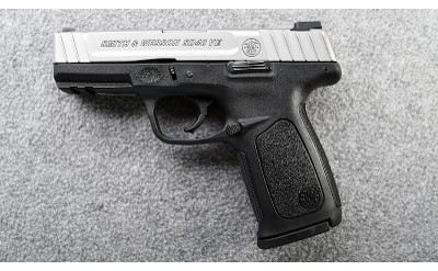 Smith & Wesson ~ SD40 VE ~ .40 S&W - Image 2 of 2