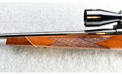 Weatherby ~ Mark V ~ .300 WBY - Image 7 of 10