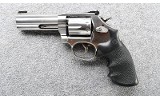 Smith & Wesson ~ 617-6 ~ .22 LR - 2 of 2