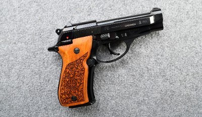 Beretta ~ 84BB ~ .9 Short - Image 1 of 3