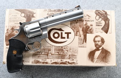 Colt ~ Anaconda ~ .44 Magnum