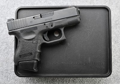 Glock ~ 27 ~ .40 S&W - Image 1 of 2