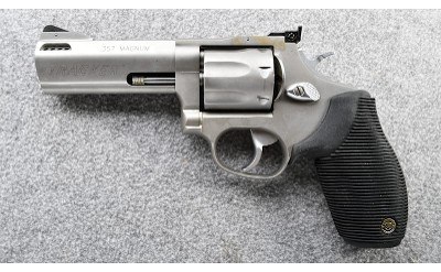 Taurus ~ Tracker ~ .357 Magnum - Image 2 of 2