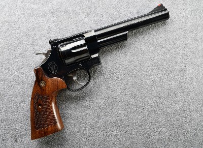 Smith & Wesson ~ 29-10 ~ .44 Remington Magnum - Image 1 of 3