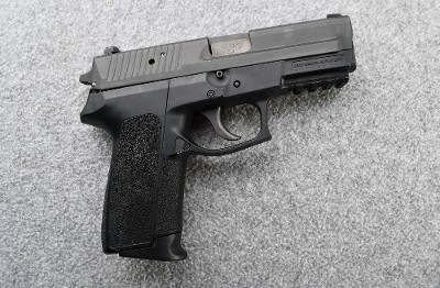 SIG Sauer ~ SP 2022 ~ .40 S&W - Image 1 of 2