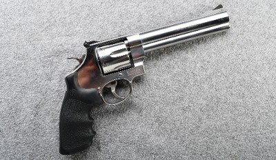 Smith & Wesson ~ 610-3 ~ .10mm - Image 1 of 2