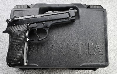 Beretta ~ M9 ~ 9mm - Image 1 of 2