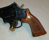 Smith and Wesson Model 586 no dash original from 1983 - 8 of 15