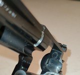 Smith and Wesson Model 586 no dash original from 1983 - 2 of 15