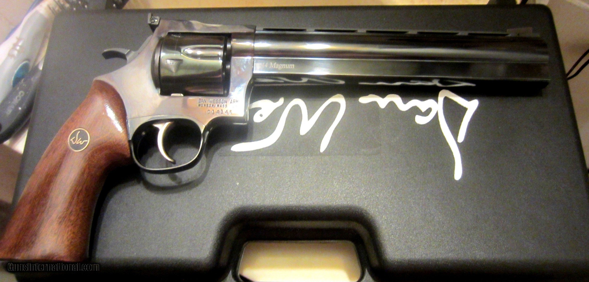 Dan Wesson Magnum With New Inch Vent Heavy Barrel Monson Gun Dan Wesson Case W Barrel Nut