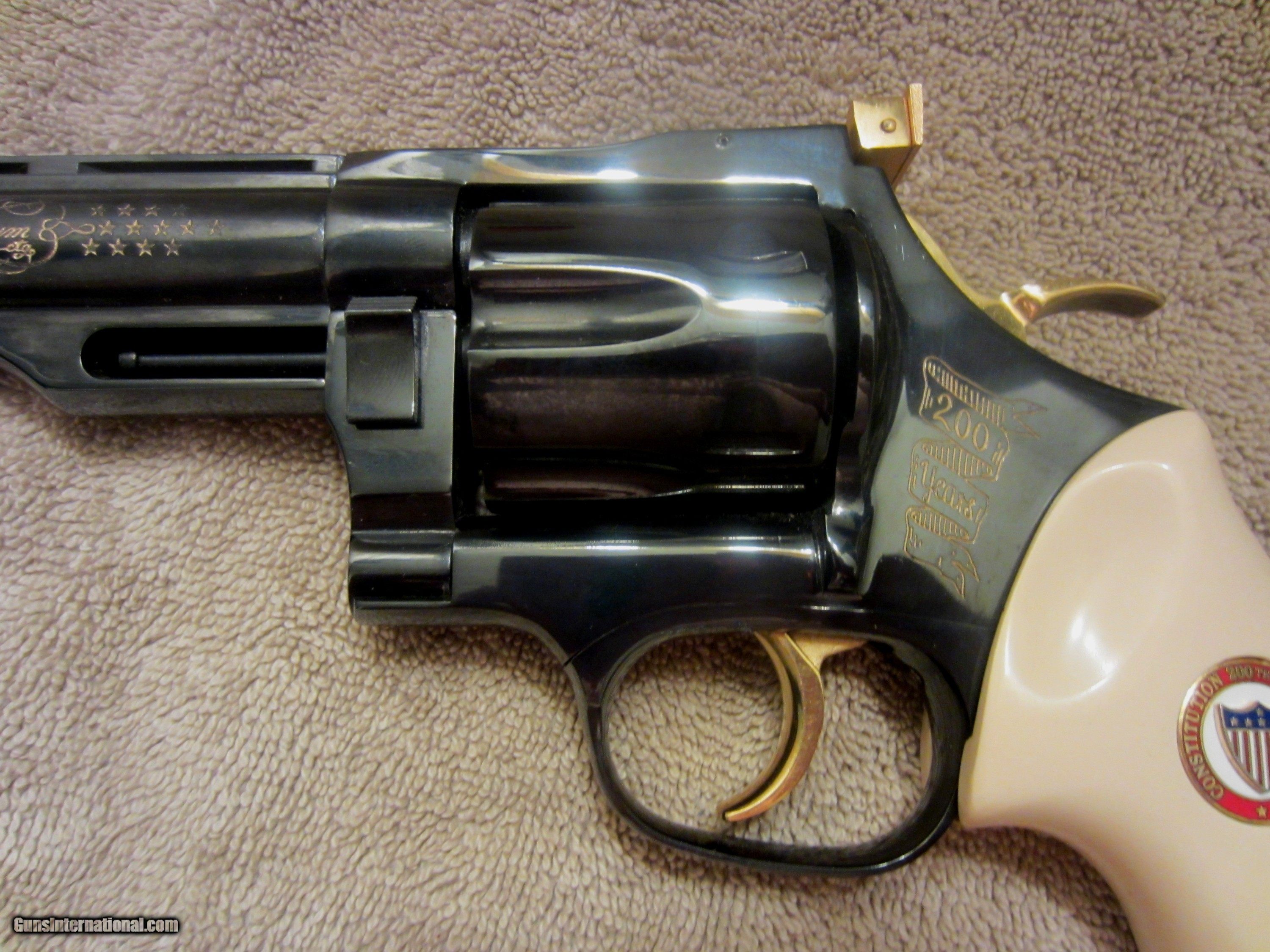 DAN WESSON MONSON 200TH ANNIVERSARY 