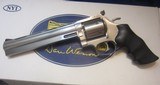 DAN WESSON FIRST ISSUE 44 MAGNUM 8VH~STAINLESS 8 INCH VENT HEAVY W/UNFLUTED CYLINDER~ORIGINAL BOX~PRIVATE NO TAX SALE! - 5 of 15