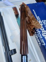 Smith & Wesson Model 1000 Auto 12 gauge 28