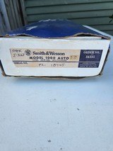Smith & Wesson Model 1000 Auto 12 gauge 28