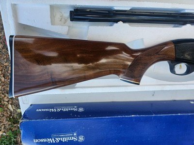 Smith & Wesson Model 1000 Auto 12 gauge 28